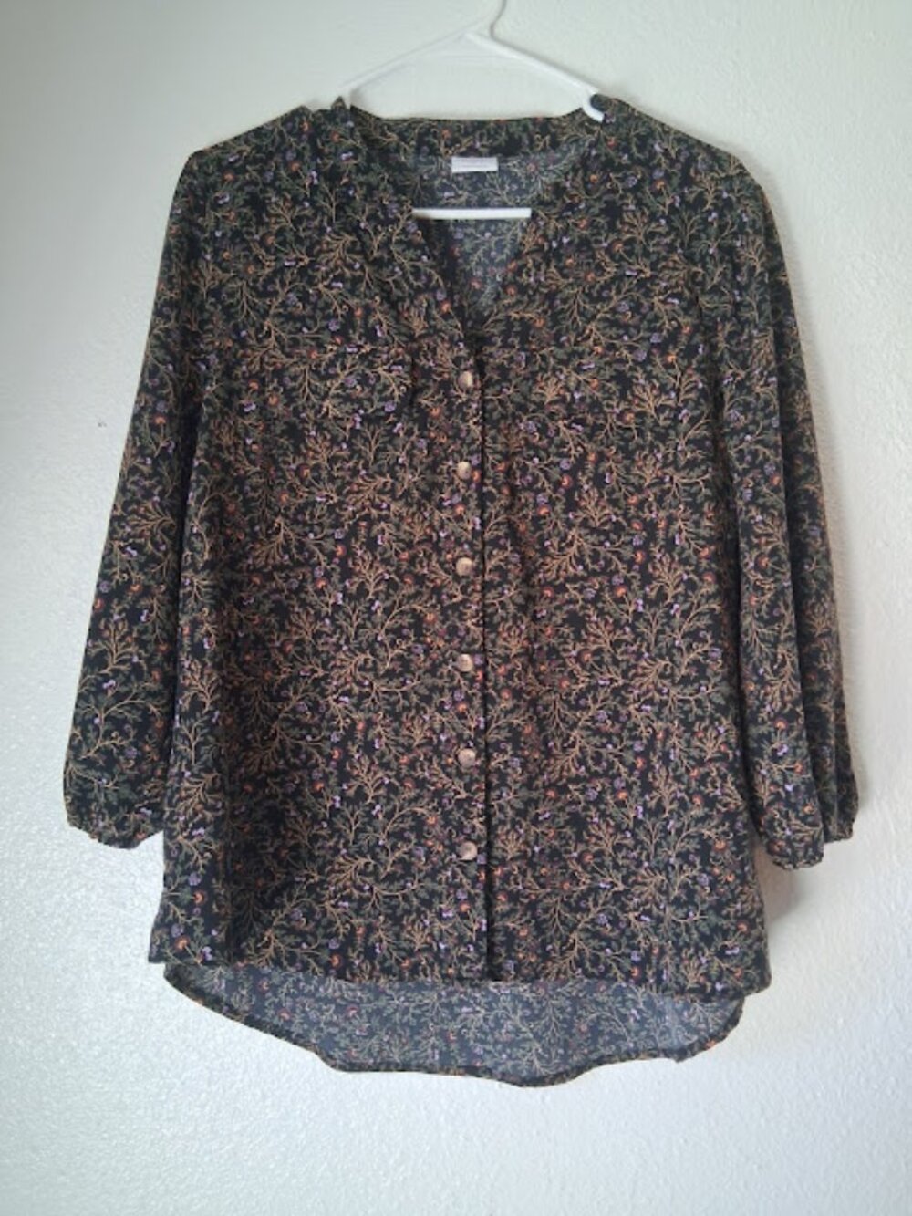 Croft & Barrow women's size M black multicolored floral blouse